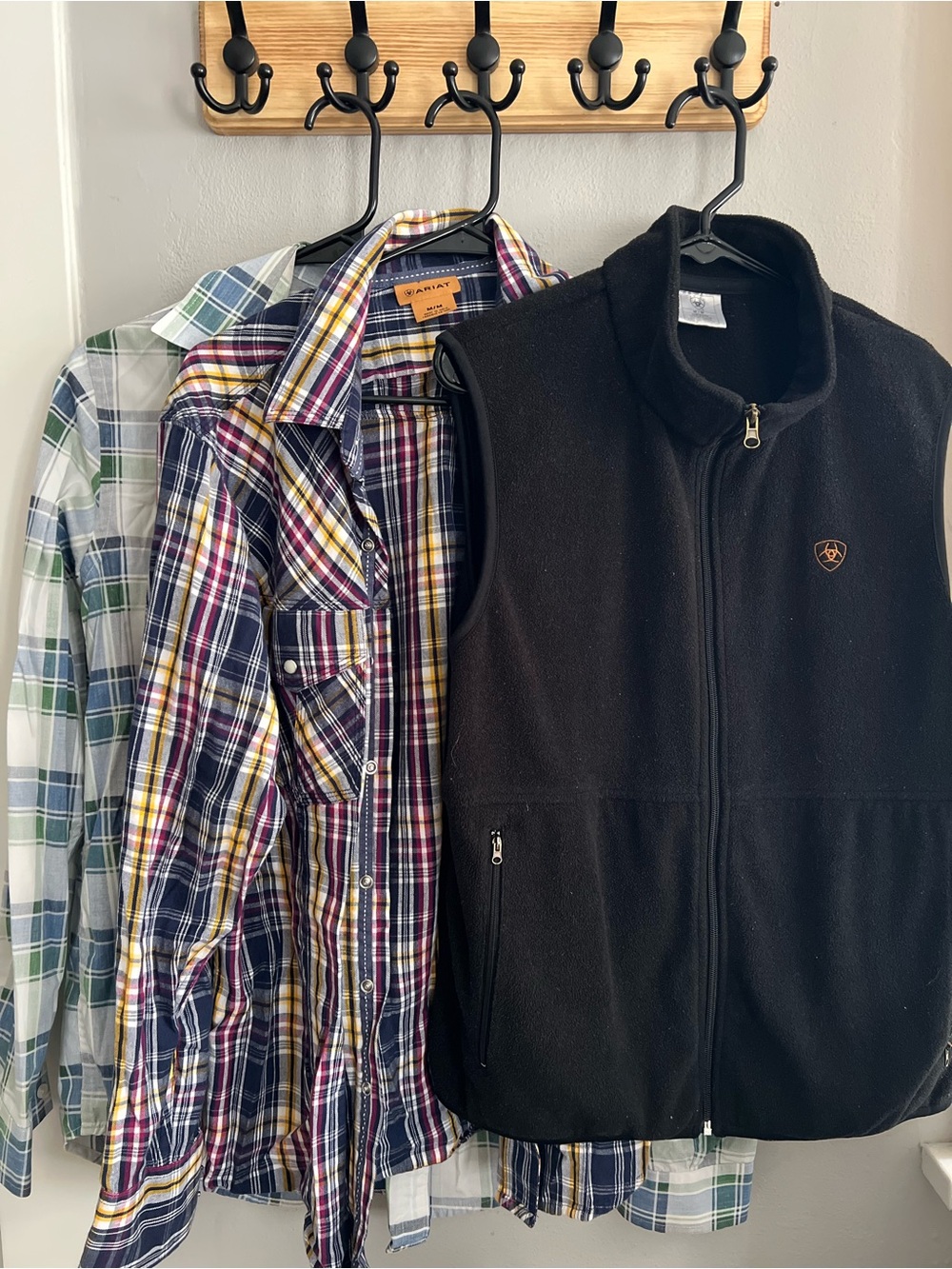 Ariat & Hurley Men’s Dress Shirt Bundle